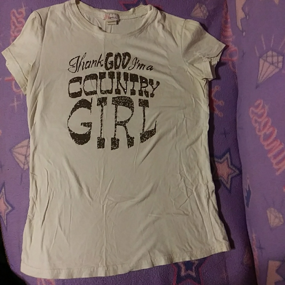 Lipstick brand "Thank God I'm a country girl" tee